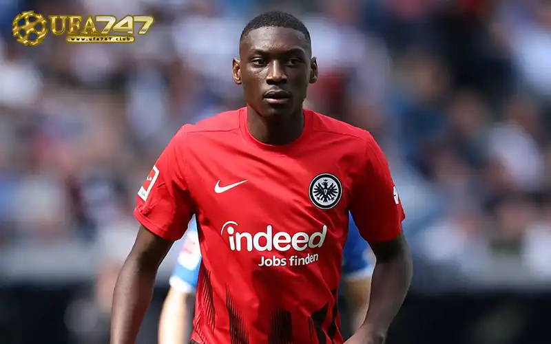 Muani Eintracht Frankfurt